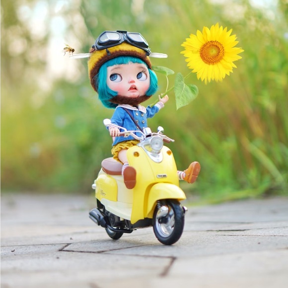 Blythe official props motorcycle set